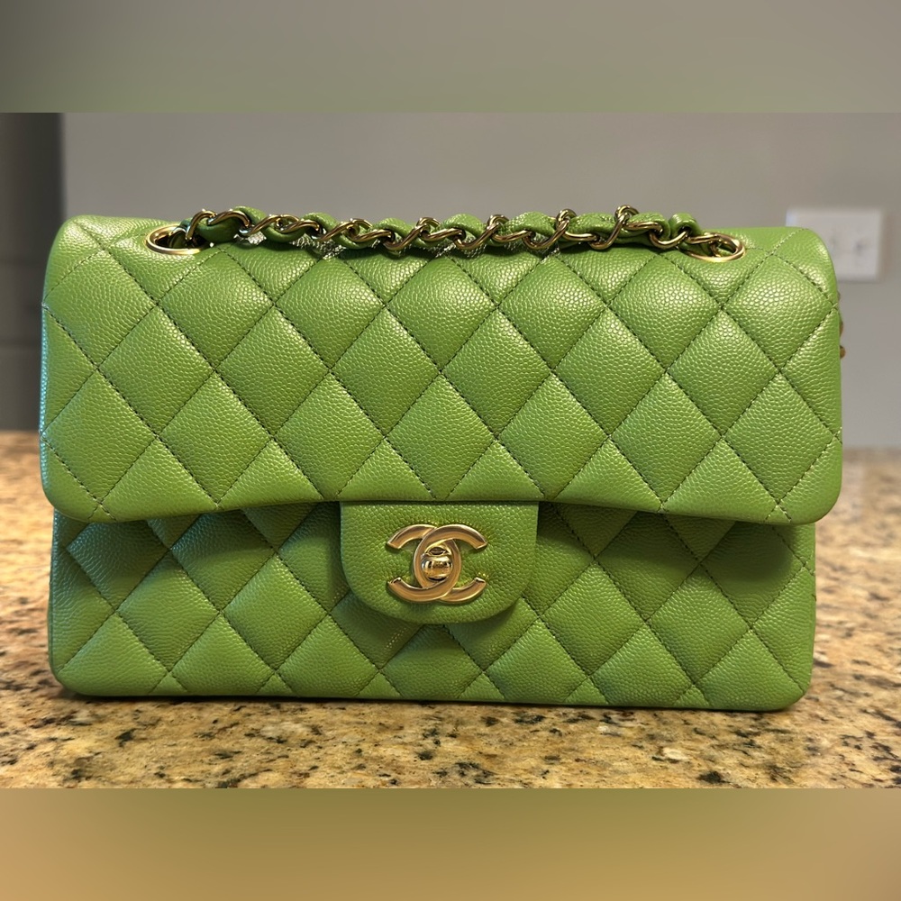 23C Chanel Classic Small Flap Green